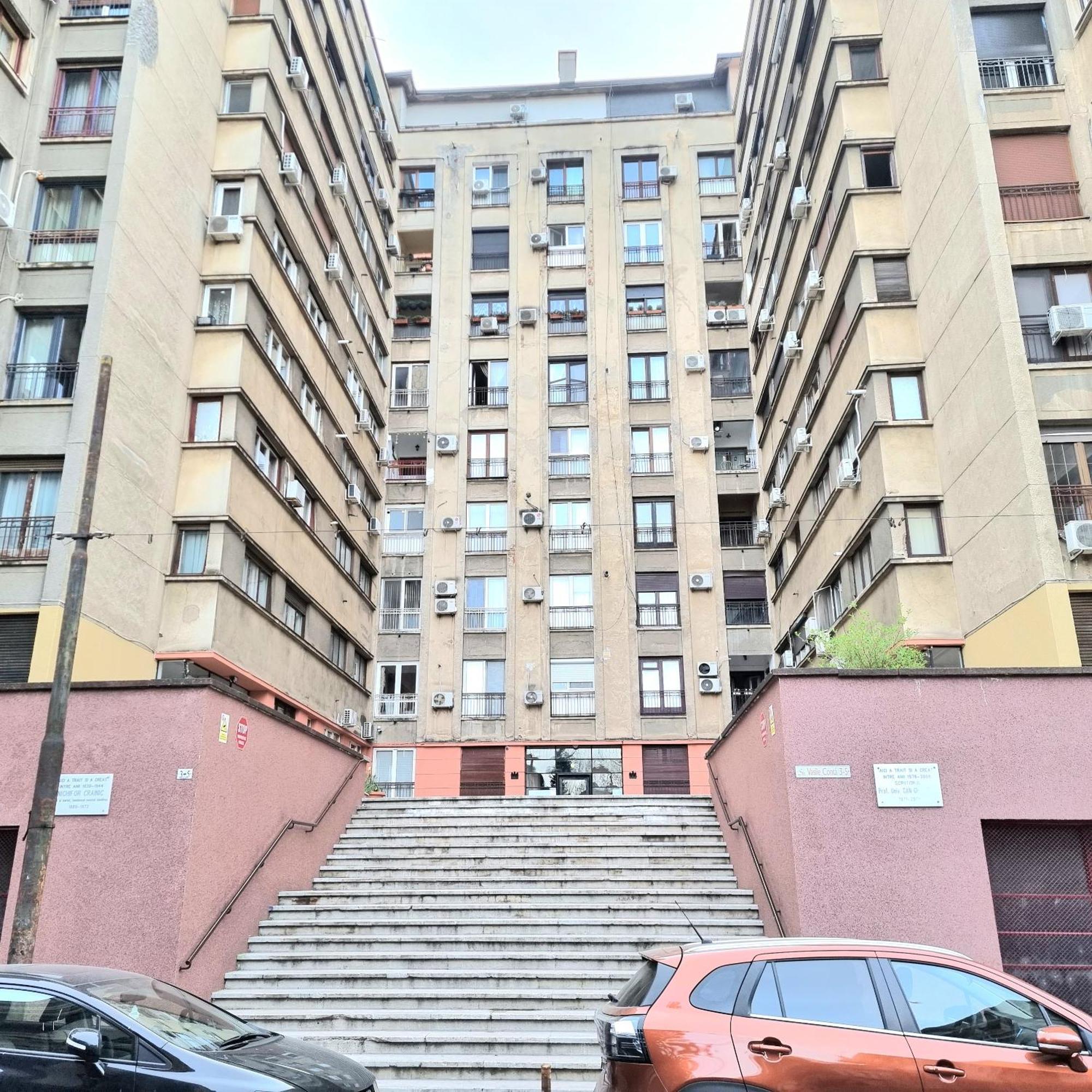 Апартаменти Steps2 Old Town & Metro - The Adventure Бухарест Екстер'єр фото